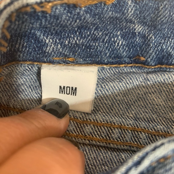 BDG High Rise Mom Jean - Picture 7 of 8